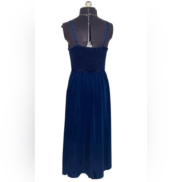 Old Navy Blue Smocked Maxi Dress Size S - Picture 4 of 9